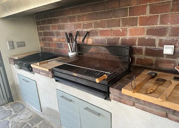 Mas De Champclos 别墅 *